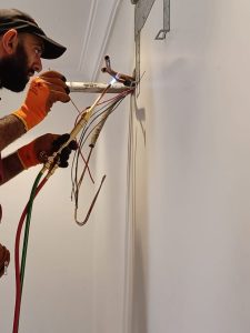 فحص غاز الفريون للمكيفات في جدة